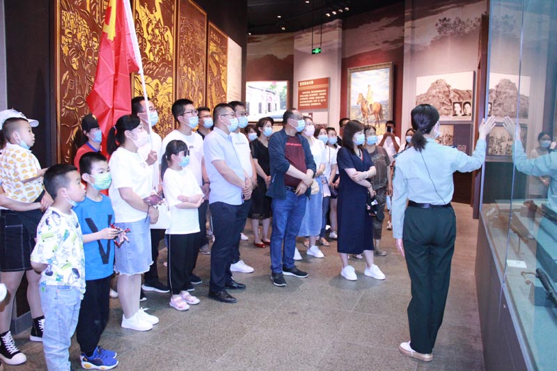 1685780322165589.jpg 3.jpg